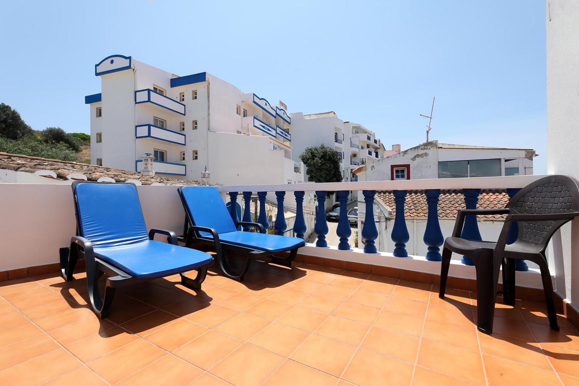 Akisol Apartments In Burgau Budens Luaran gambar